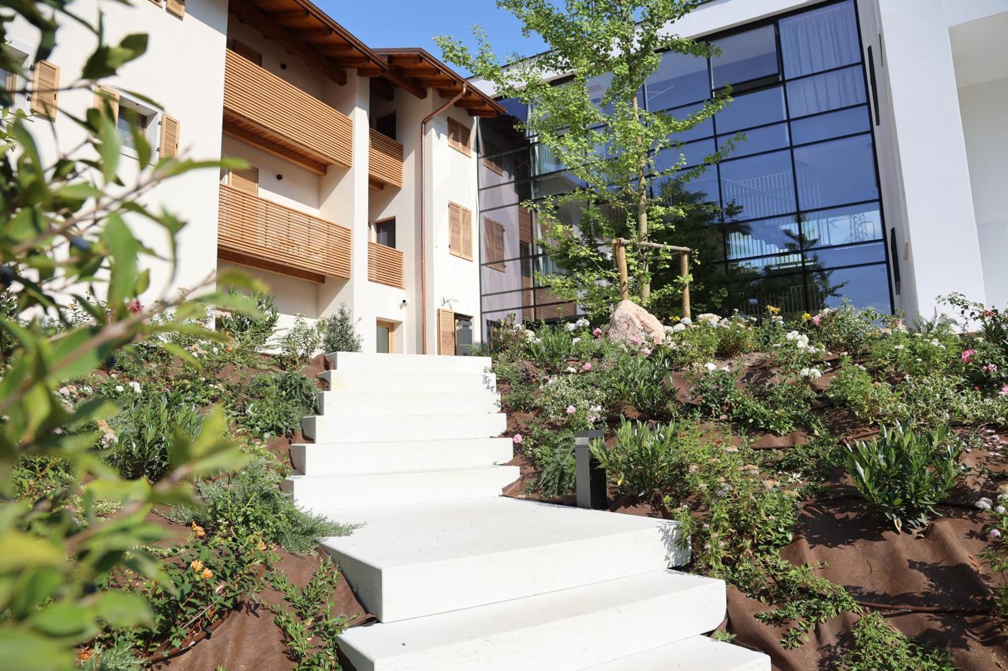 Midum Luxuryapartments Trento Esterno foto